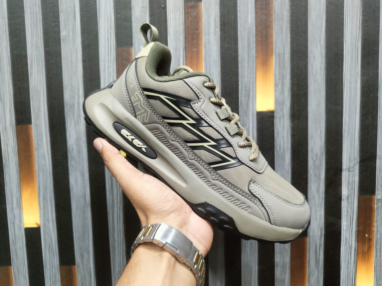 Men's Premium Casual Sneakers