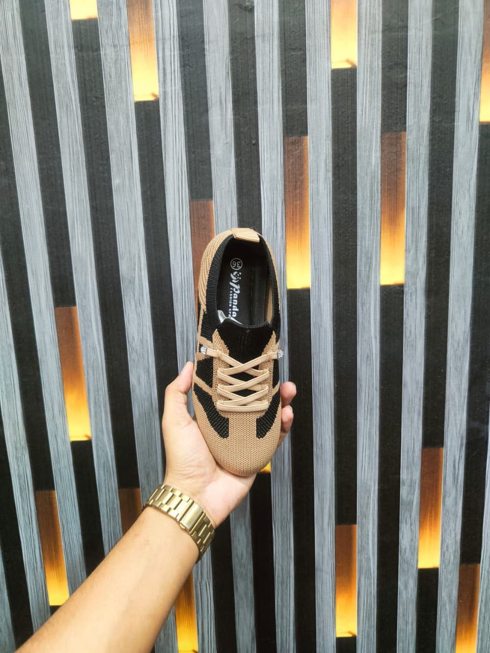 Premium Casual Sneakers – Stylish & Comfortable