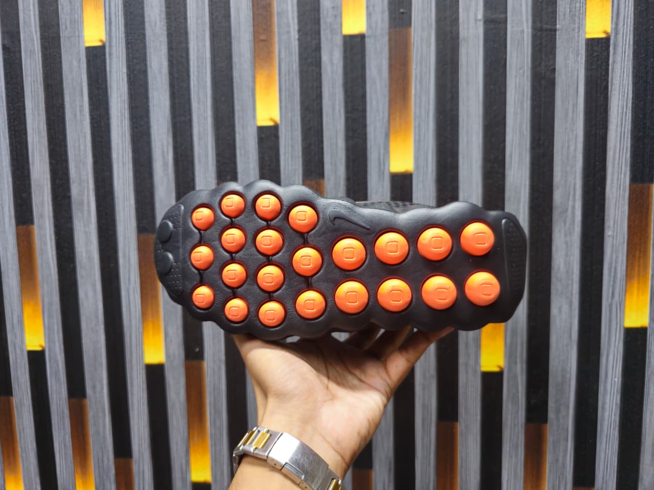 Nike Mind Sneakers – Made in Vietnam -ALL BLACK image 2