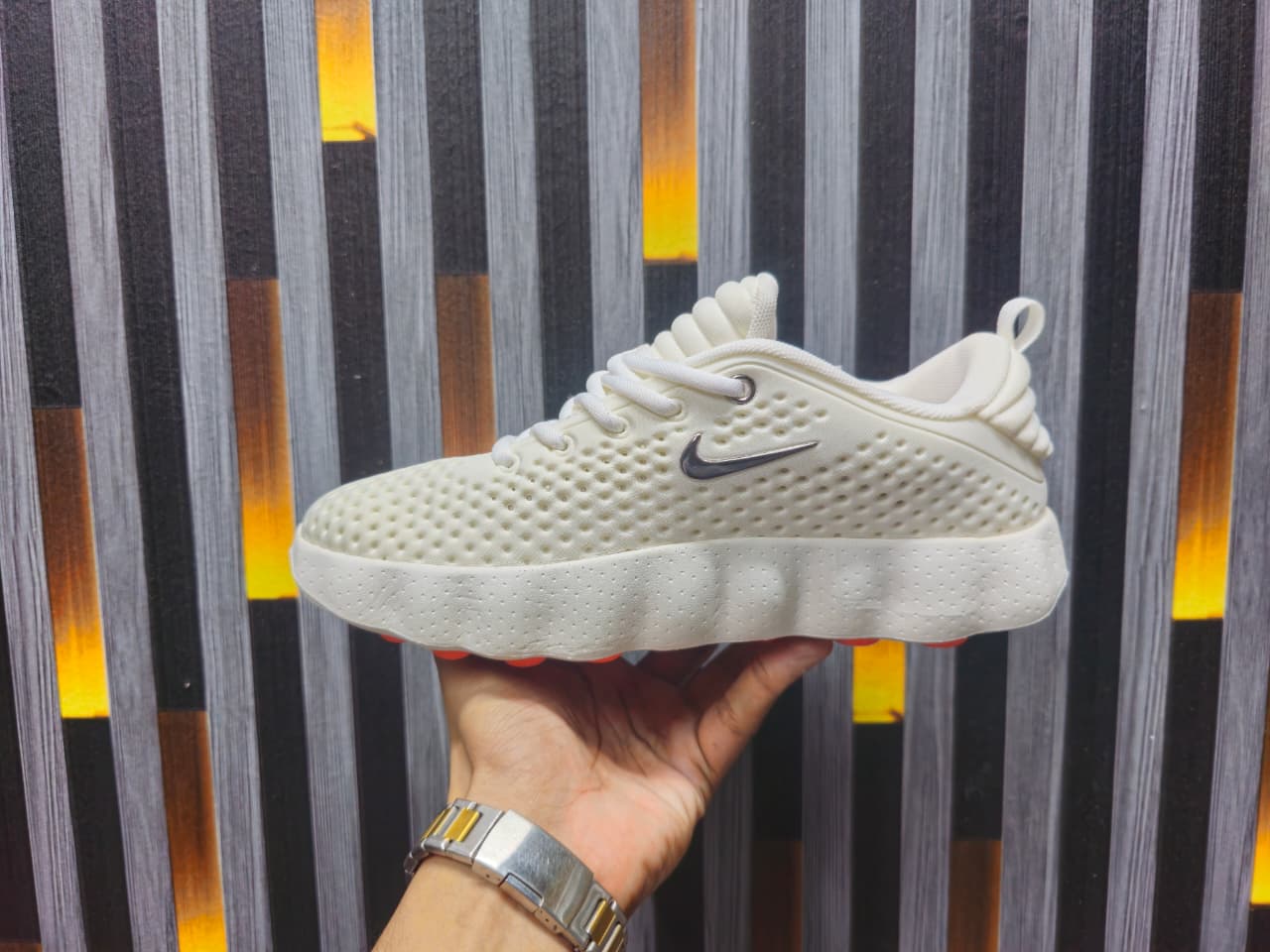 Nike Mind Sneakers – Made in Vietnam -ALL WHITE image 5