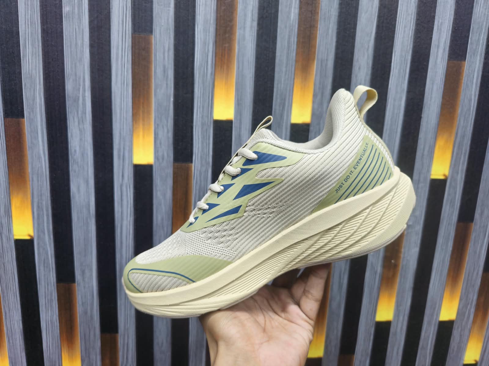 ‘NIKE Built for the Run. Designed for Everyday Comfort. image 3