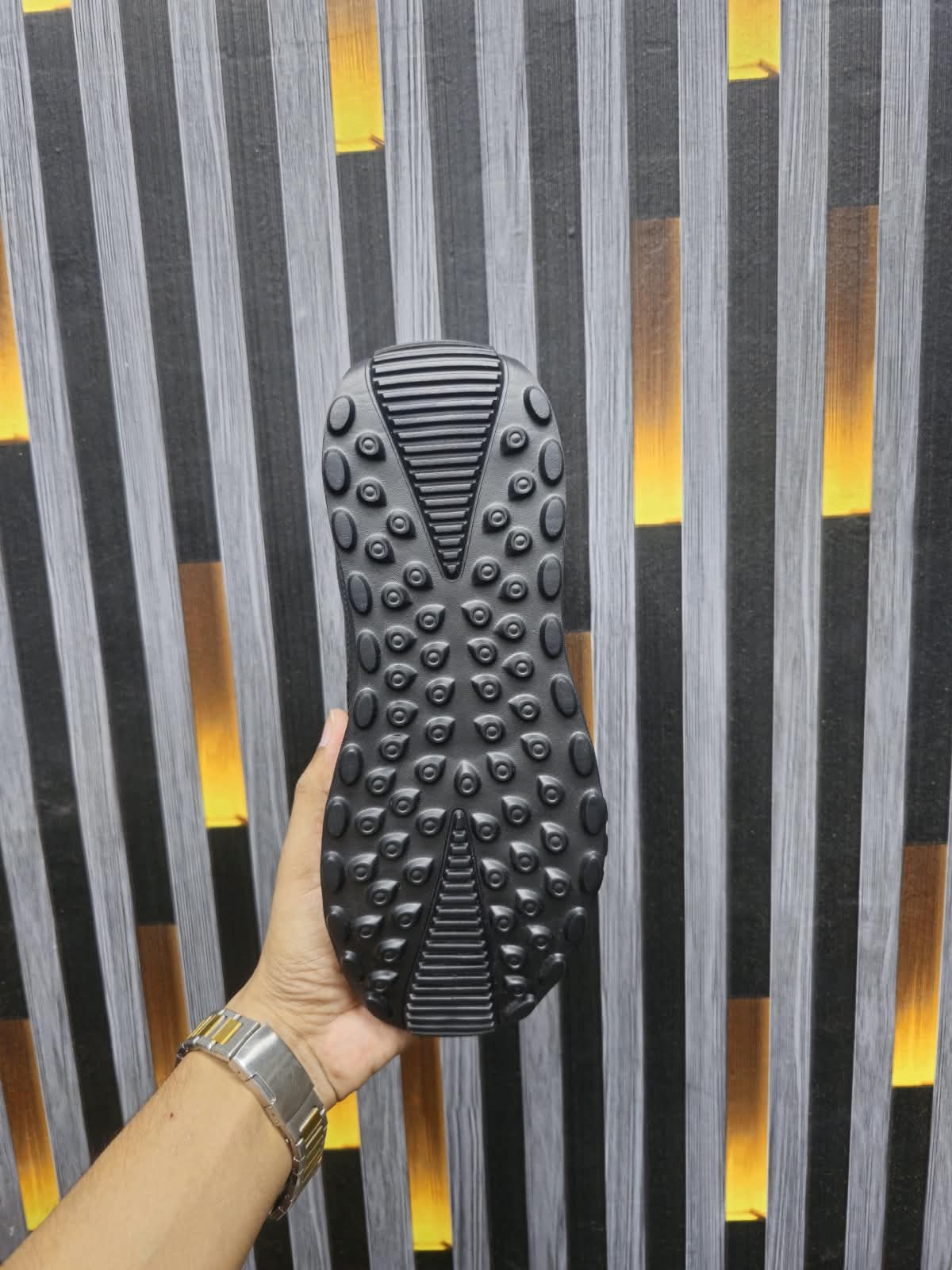Men's Premium Casual Sneakers image 2